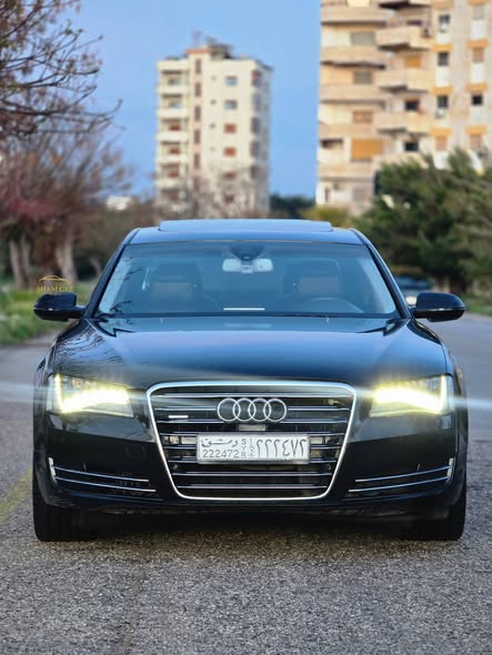 أودي A8 2011 - صورة 1
