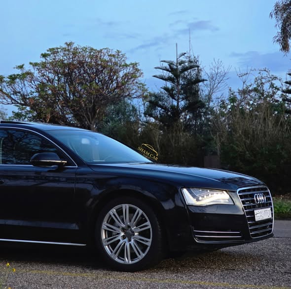 أودي A8 2011 - صورة 2