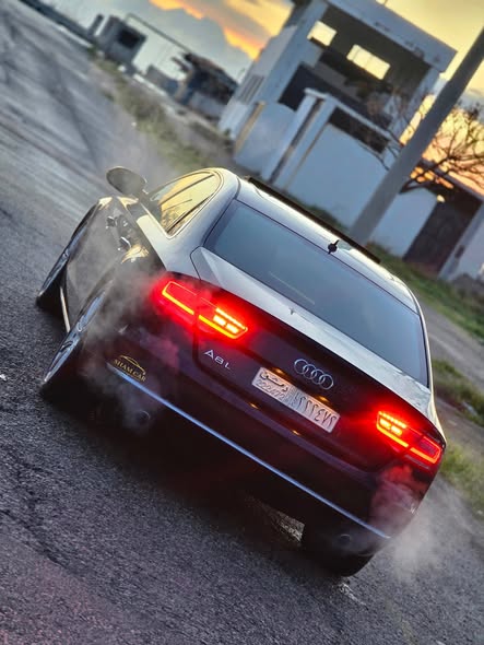 أودي A8 2011 - صورة 4