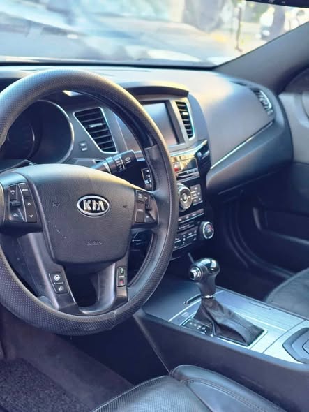 كيا كادينزا 2011 - صورة 2