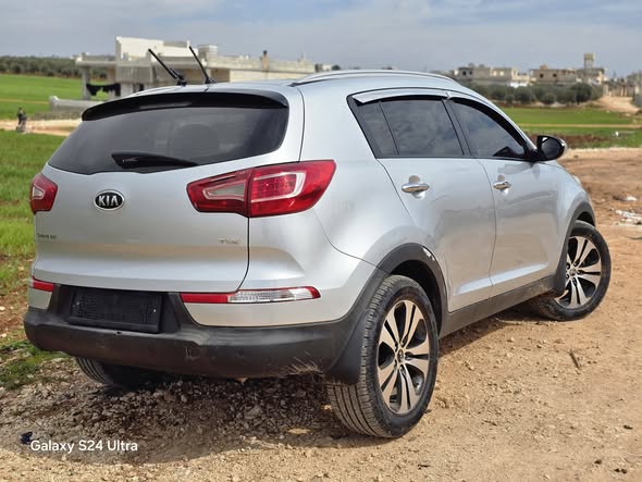 كيا سبورتاج 2010 - صورة 4