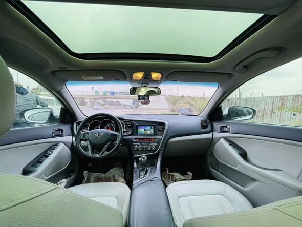 كيا اوبتما 2012 - صورة 2