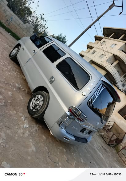 هيونداي اتش 1 2006 - صورة 4