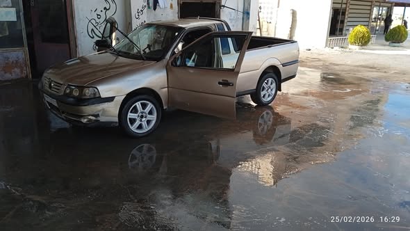 فولكس فاجن سافيرو 2005 - صورة 2