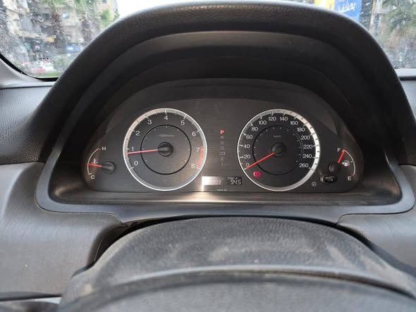 هوندا أكورد 2011 - صورة 4