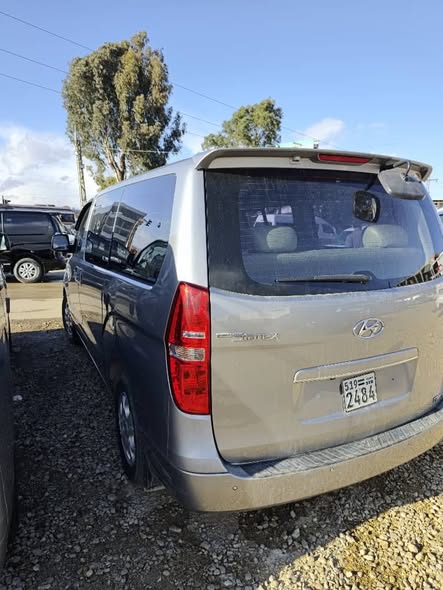 هيونداي ستاركس 2014 - صورة 4