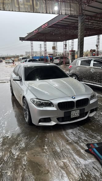 بي إم دبليو 535i 2012 - صورة 1