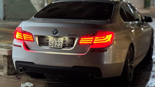 بي إم دبليو 535i 2012 - صورة 3