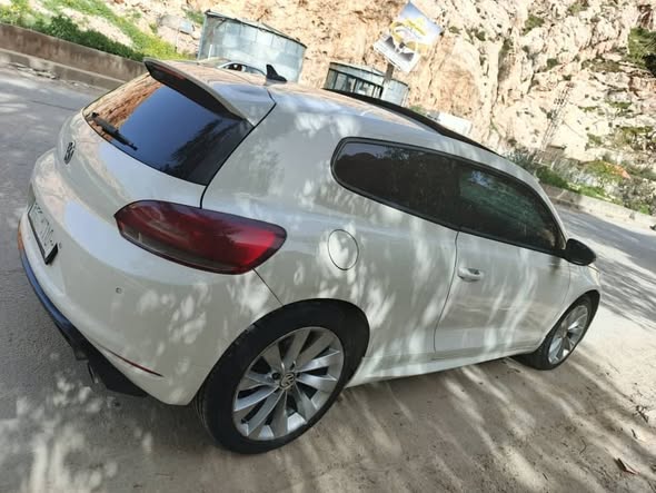 فولكس فاجن شيروكو 2011 - صورة 3