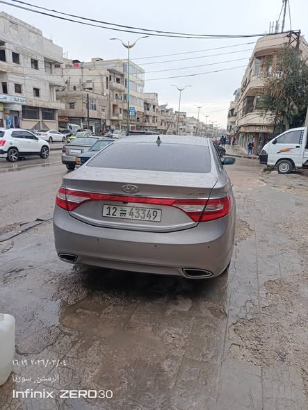 هيونداي ازيرا 2011 - صورة 4