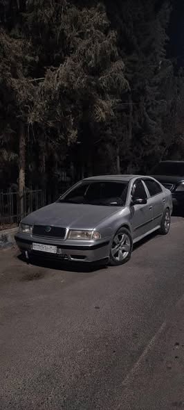 سكودا أوكتافيا 1997 - صورة 3