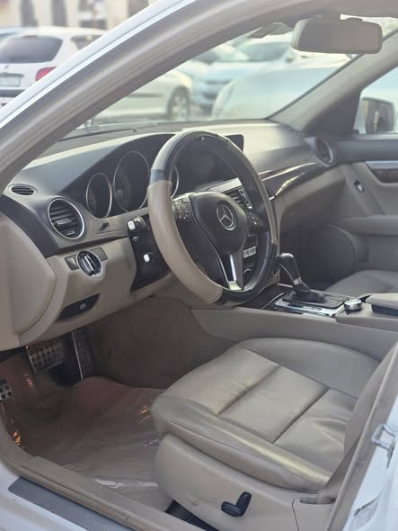 مرسيدس C250 2014 - صورة 5