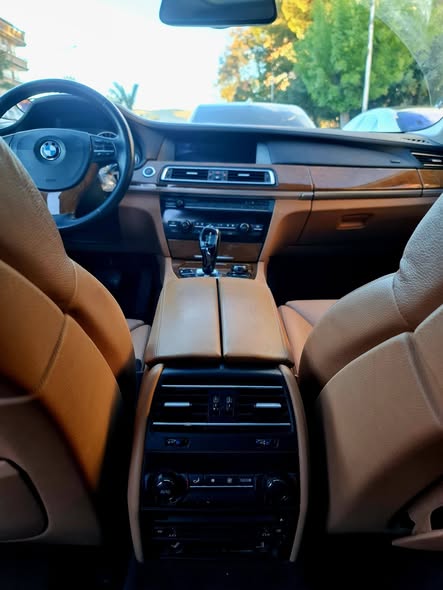 بي إم دبليو 730 2011 - صورة 2