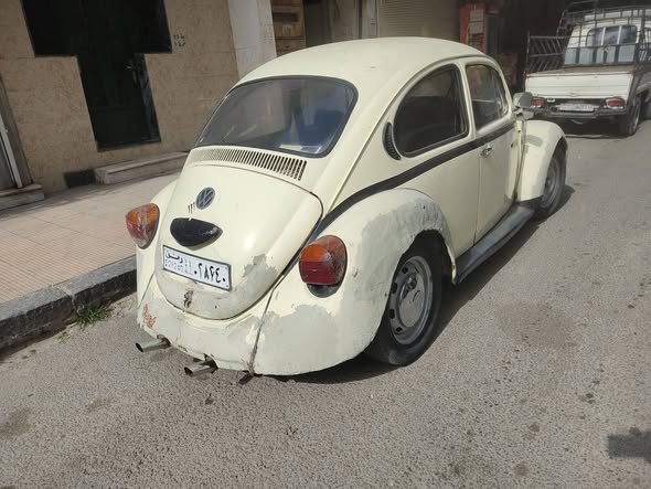 فولكس فاغن بيتل 1976 - صورة 3