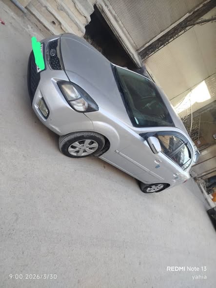 كيا ريو 2011 - صورة 4