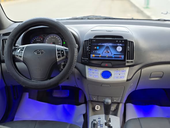 هيونداي افانتي 2008 - صورة 2