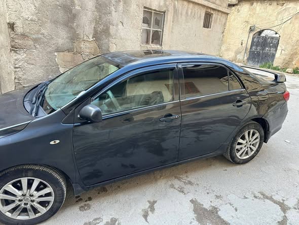 تويوتا كورولا 2008 - صورة 4