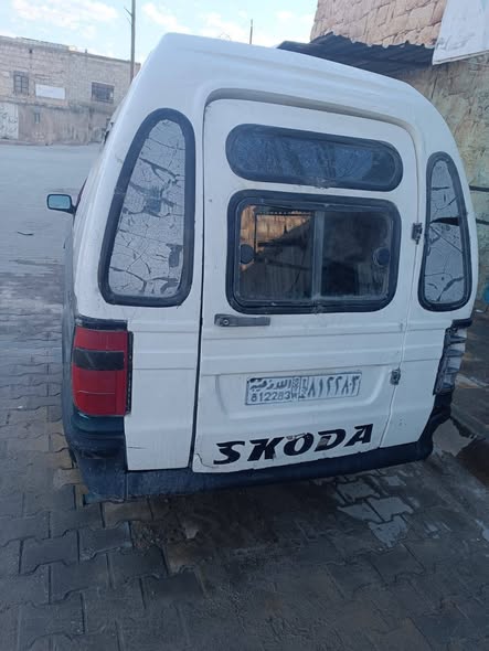 سكودا فيليسيا 1998 - صورة 5