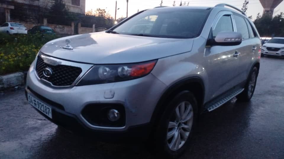 كيا سورينتو 2011