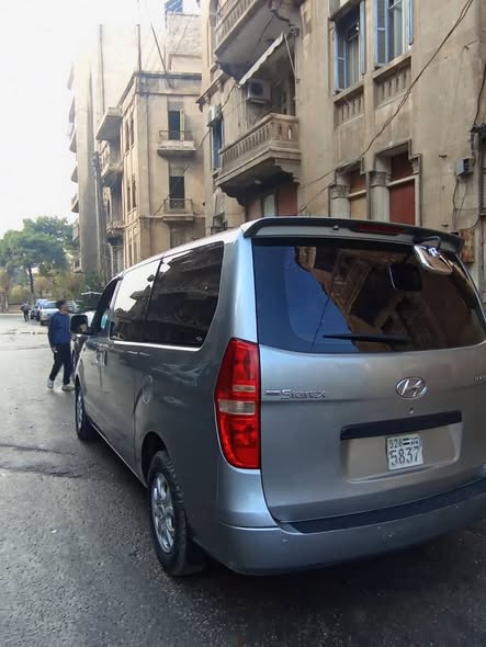 هيونداي اتش 1 2011 - صورة 5