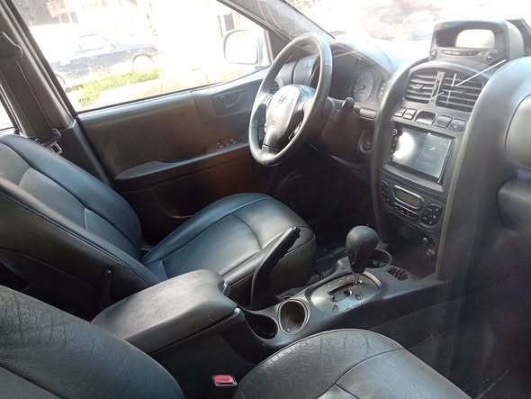 هيونداي سانتافيه 2003 - صورة 4