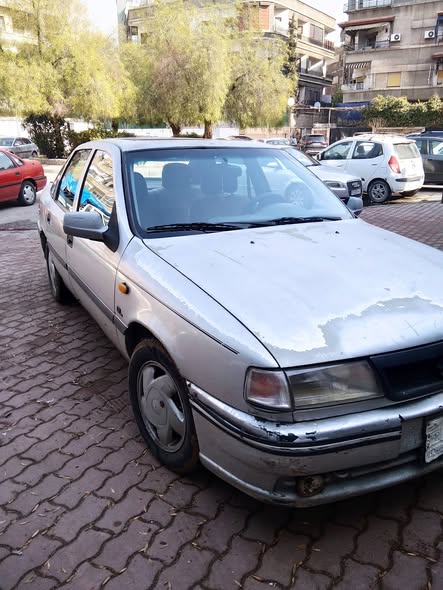 اوبل فكترا 1995 - صورة 1