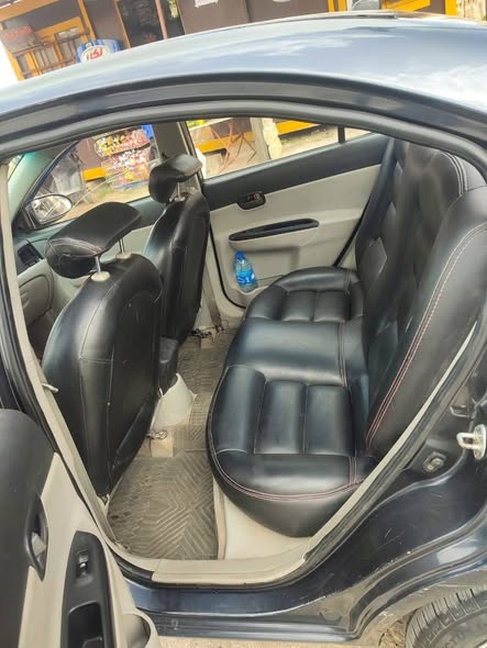 هيونداي فيرنا 2008 - صورة 4