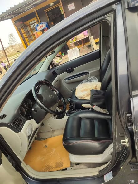 هيونداي فيرنا 2008 - صورة 5