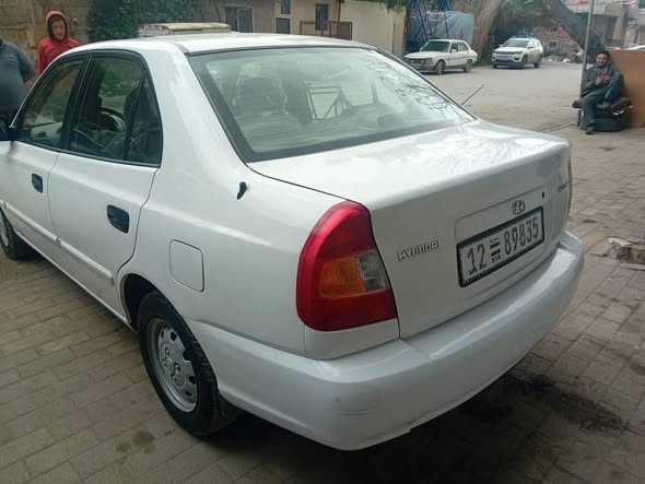 هيونداي فيرنا 2009 - صورة 2