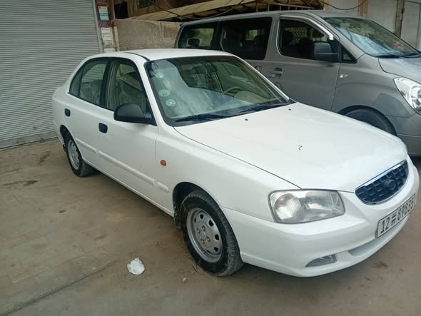 هيونداي فيرنا 2009 - صورة 3