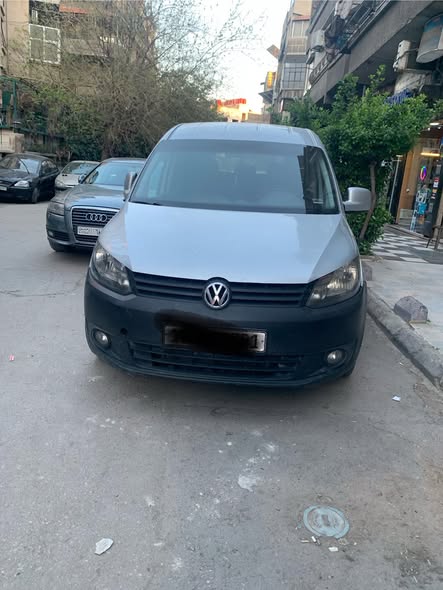 فوكس فاجن كادي 2013 - صورة 1