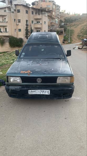 فولكس فاجن سافيرو 1994 - صورة 2