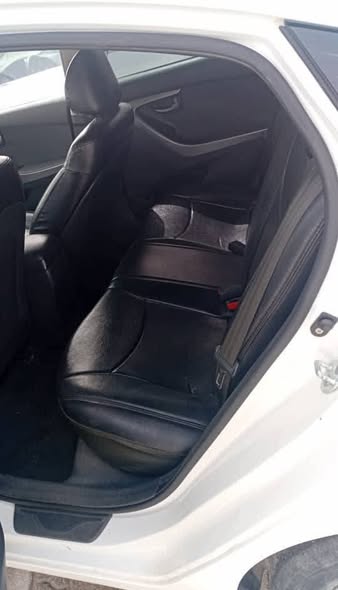 هيونداي ألنترا 2011 - صورة 3