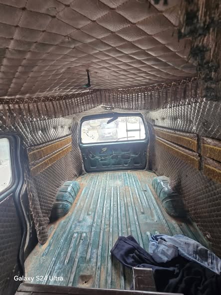 هيونداي ستاريكس 1999 - صورة 5