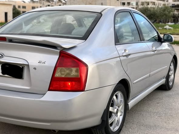 كيا سبيكترا 2005 - صورة 3