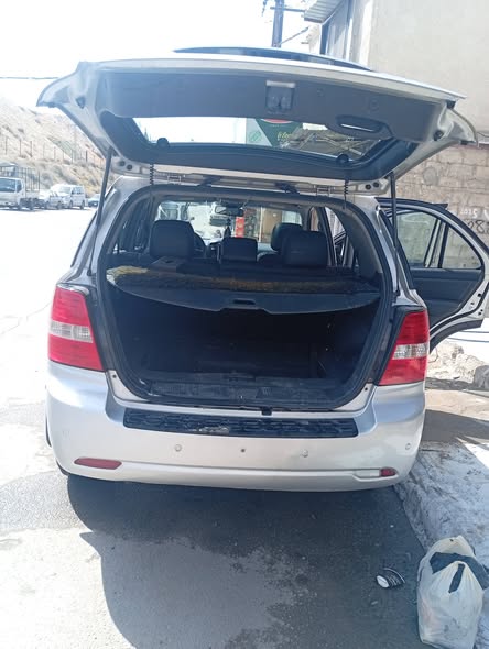 كيا سورينتو 2008 - صورة 3