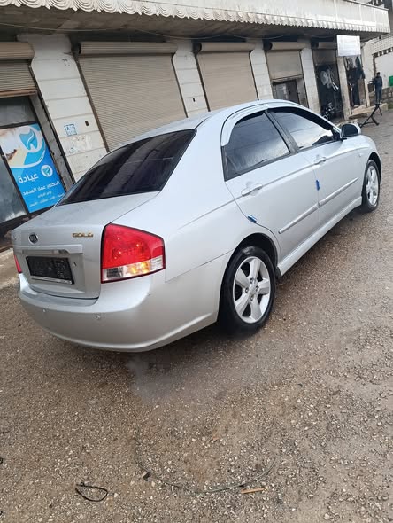 كيا سيراتو 2008 - صورة 4