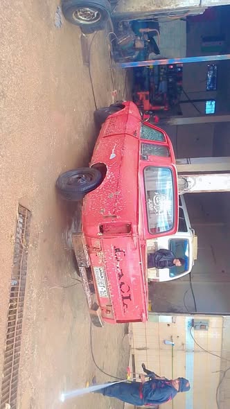 داسيا بيك اب 1998 - صورة 1