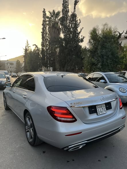 مرسيدس E220 2019 - صورة 3