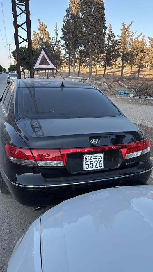 هيونداي أزيرا 2007