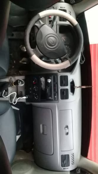 كيا ريو 2000 - صورة 2