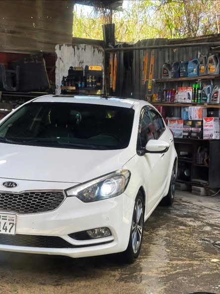 كيا سيراتو 2013 - صورة 3