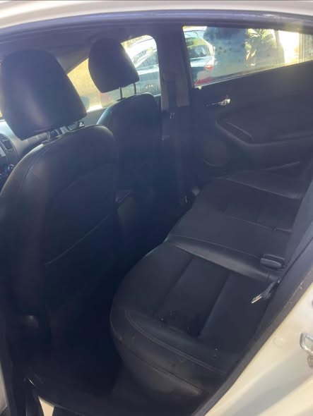 كيا سيراتو 2013 - صورة 5