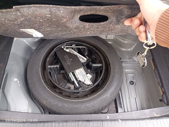 مرسيدس E300 2012 - صورة 4