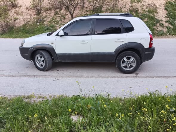 هيونداي توسان 2005 - صورة 1