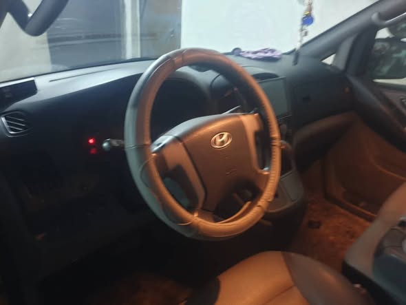 هيونداي H1 2011 - صورة 4