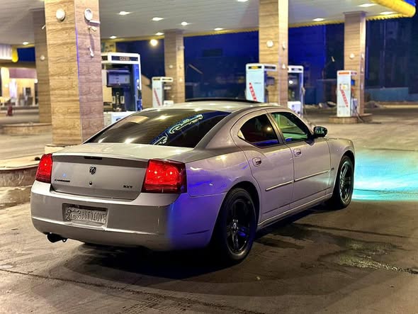 دودج تشارجر 2007 - صورة 3