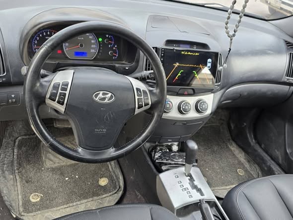 هيونداي افانتي 2009 - صورة 2