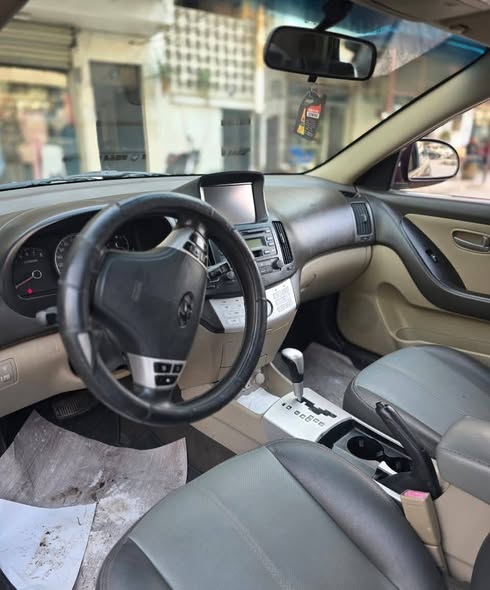 هيونداي أفانتي 2008 - صورة 2