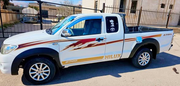 تويوتا هايلوكس 2010 - صورة 2